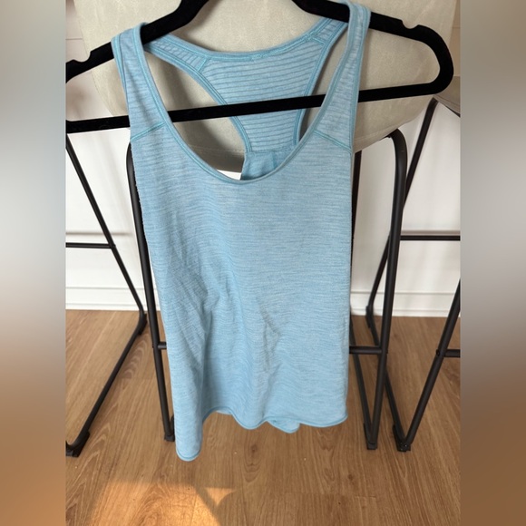 Lululemon athletica active tank, size 8 - Picture 2 of 4